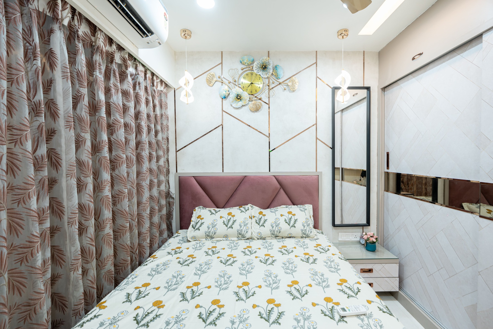 Modern bedroom interior design by Indus Studio